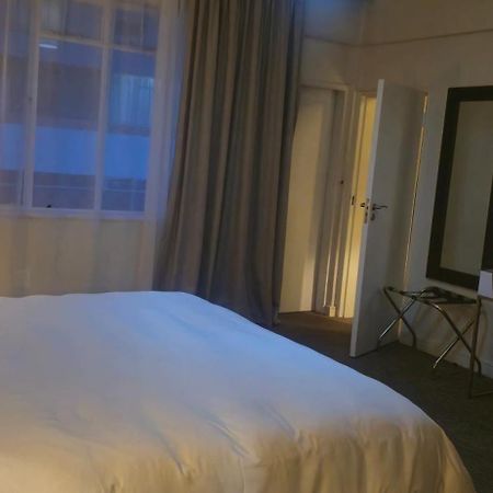Ascot Hotel Johannesburg Ngoại thất bức ảnh